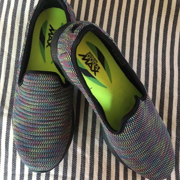 goga max skechers price